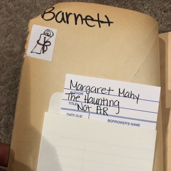 📚5 for $15 The Haunting - Picture 2 of 5